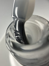 Load image into Gallery viewer, No Wipe Milky Top Coat 15ml.