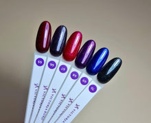 Load image into Gallery viewer, Gel Polish B69