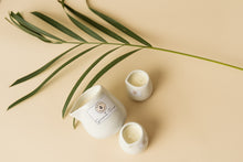 Load image into Gallery viewer, Massage candle “Daisy soaps by Simona Press”