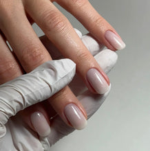 Load image into Gallery viewer, SOFT SPARKLING WHITE BASE 15 ml.
