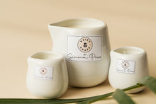 Load image into Gallery viewer, Massage candle “Daisy soaps by Simona Press”
